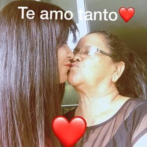 Meet your Posher, Beatriz